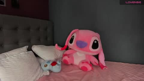 Charlotte james online show from April 14, 2026, 12:38 am