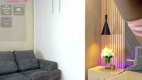 charlottebrandt_ online show from June 14, 2026, 3:30 am