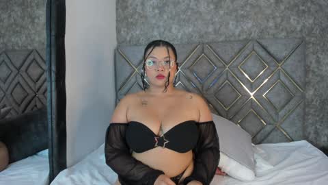 Charlotte  online show from December 6, 2024, 7:45 pm