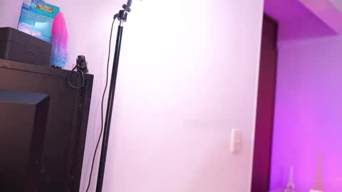 Snapshot of charlottejackson chatting on February 11, 2026, 4:06 am ill be online tomorrow December 1st online show from February 11, 2026, 4:06 am