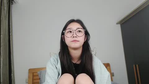 Snapshot of charlottelin chatting on December 7, 2024, 2:46 pm Charlotte online show from December 7, 2024, 2:46 pm