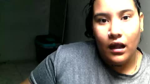 charlottequeen_21 online show from April 24, 2026, 12:57 am