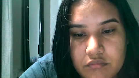 charlottequeen_21 online show from June 14, 2026, 2:30 pm