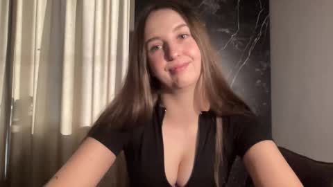 CharlotteXGold online show from March 21, 2026, 3:37 pm