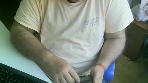 charly online show from May 20, 2026, 8:31 am