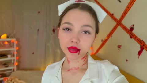 Kaylee online show from October 27, 2025, 4:44 pm