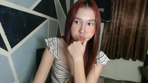 Snapshot of charming_lexi chatting on September 25, 2025, 8:40 am Charm online show from September 25, 2025, 8:40 am