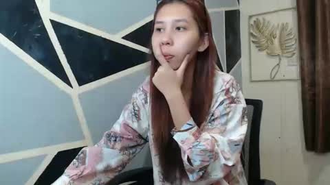 Snapshot of charming_lexi chatting on October 12, 2025, 2:27 pm Charm online show from October 12, 2025, 2:27 pm