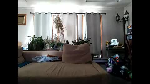 charmingatom online show from April 5, 2026, 9:01 pm