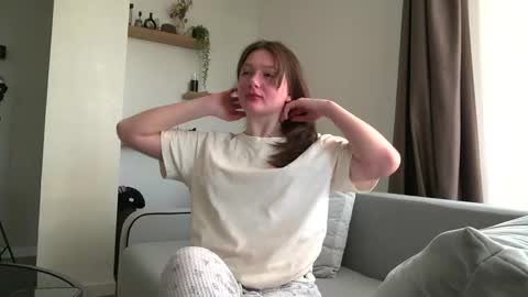 katie online show from April 18, 2026, 4:33 pm