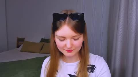 Im Eva online show from May 14, 2026, 3:46 am