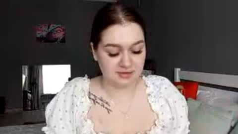 Snapshot of chastityschirmer chatting on June 10, 2026, 7:40 am Emma online show from June 10, 2026, 7:40 am