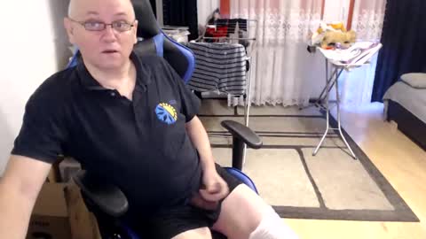 Egor Skornyakov online show from February 3, 2025, 6:56 am