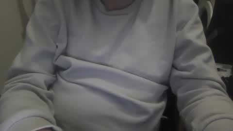 Snapshot of chattygingerboy chatting on December 15, 2025, 7:29 pm Gingerboy online show from December 15, 2025, 7:29 pm