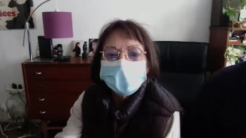 chaudetoujours online show from April 5, 2026, 2:03 pm