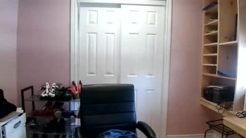 chealsiek online show from February 19, 2026, 7:32 pm