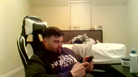 Snapshot of cheddarbob93695 chatting on April 5, 2026, 4:42 am cheddarbob93695 online show from April 5, 2026, 4:42 am