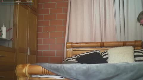 Cheesburger Jesus and whoever showed up. online show from January 24, 2025, 3:34 pm