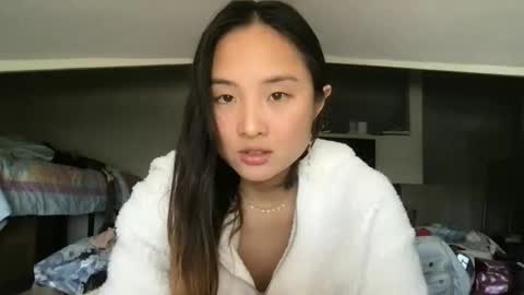 chellybear101 online show from March 11, 2025, 7:47 pm