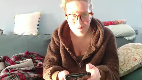 Snapshot of chelseasentra1 chatting on December 6, 2024, 6:06 pm Chelsea online show from December 6, 2024, 6:06 pm