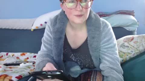 Snapshot of chelseasentra1 chatting on January 1, 2025, 5:55 pm Chelsea online show from January 1, 2025, 5:55 pm