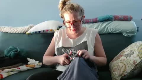 Snapshot of chelseasentra1 chatting on January 20, 2025, 5:48 pm Chelsea online show from January 20, 2025, 5:48 pm