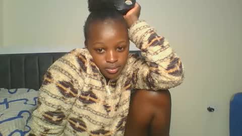 chelsy 2 online show from March 25, 2026, 8:15 pm