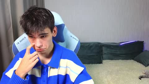 LUCASRYANPVT IS OPEN online show from December 4, 2024, 3:59 am