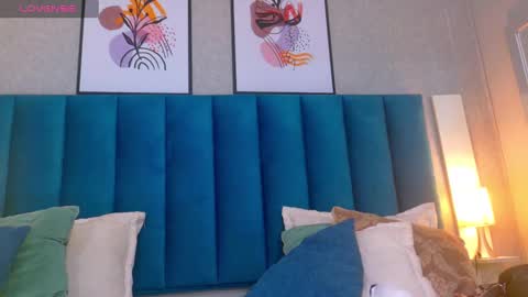 Snapshot of cheneelllorens chatting on March 11, 2025, 6:41 pm online show from March 11, 2025, 6:41 pm