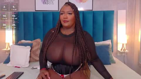 Snapshot of cheneelllorens chatting on October 17, 2025, 8:00 pm online show from October 17, 2025, 8:00 pm