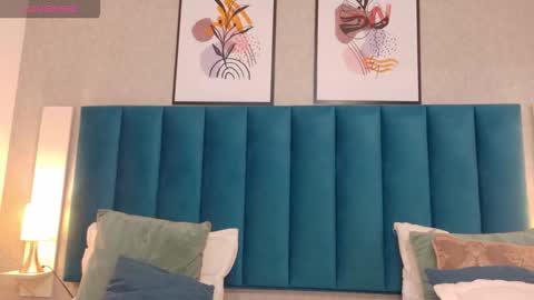 Snapshot of cheneelllorens chatting on October 22, 2025, 7:35 pm online show from October 22, 2025, 7:35 pm