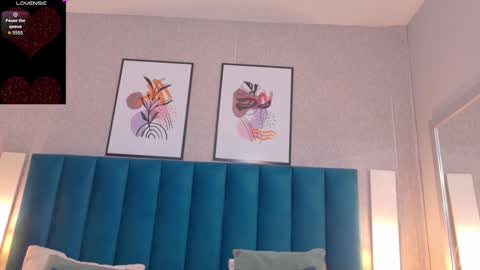 Snapshot of cheneelllorens chatting on November 10, 2025, 7:46 pm online show from November 10, 2025, 7:46 pm