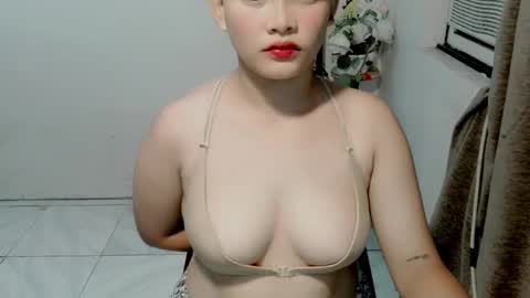 chenny online show from October 21, 2025, 1:23 pm