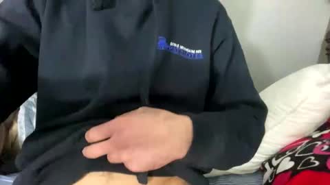 Snapshot of chenovich chatting on March 8, 2025, 8:11 am chenovich online show from March 8, 2025, 8:11 am