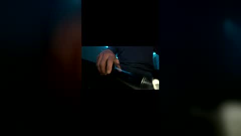 Snapshot of chenovich chatting on February 1, 2026, 8:24 am chenovich online show from February 1, 2026, 8:24 am