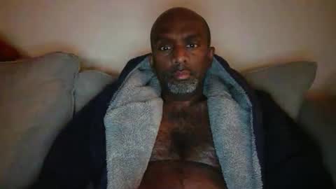 chenthu1979 online show from March 15, 2026, 10:43 am