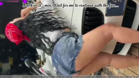 C H E R R Y  online show from October 17, 2025, 11:24 am