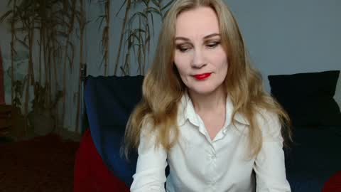 Snapshot of cherry_blossomsx chatting on February 8, 2025, 5:50 pm thanks guys see you tomorrow online show from February 8, 2025, 5:50 pm