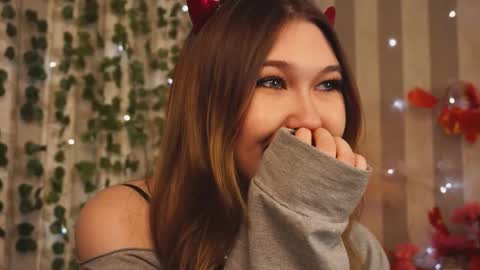 Di online show from November 3, 2025, 1:01 pm