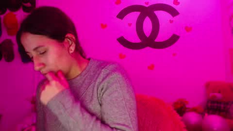 Snapshot of cherry_hc chatting on February 6, 2025, 7:13 am Nezumy Rey  online show from February 6, 2025, 7:13 am