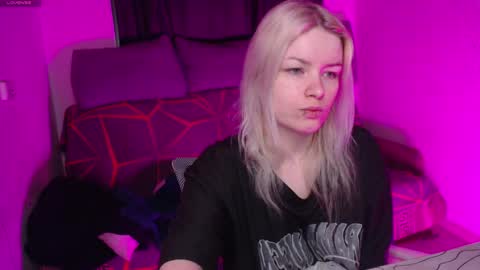 Snapshot of cherry_night666 chatting on April 24, 2026, 10:34 pm Morty online show from April 24, 2026, 10:34 pm