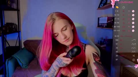 Roxy online show from September 12, 2025, 9:26 pm