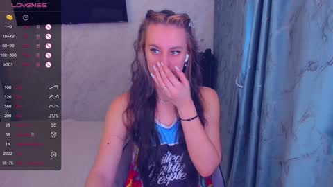 cherry_starrr online show from January 14, 2025, 8:20 am