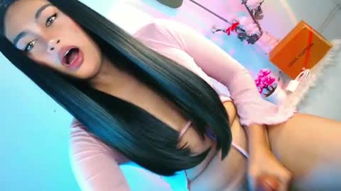 Snapshot of cherry_temptation28 chatting on June 12, 2026, 11:35 pm marshmallow online show from June 12, 2026, 11:35 pm