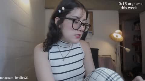 Sarah Prez online show from November 11, 2025, 4:34 am