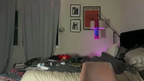 Miss Cherry online show from January 19, 2026, 4:05 am