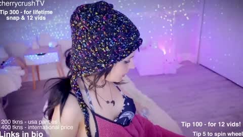 Snapshot of cherrycrush chatting on September 24, 2025, 7:06 pm Cherry Crush  online show from September 24, 2025, 7:06 pm