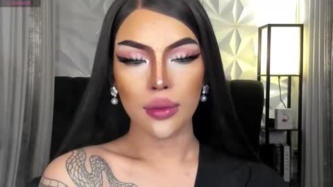 Snapshot of cherryharper chatting on December 19, 2024, 8:02 am THE ALPHA GODDESSOFSEXUALDESIRE online show from December 19, 2024, 8:02 am