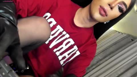 Snapshot of cherryharper chatting on December 20, 2024, 10:49 am THE ALPHA GODDESSOFSEXUALDESIRE online show from December 20, 2024, 10:49 am