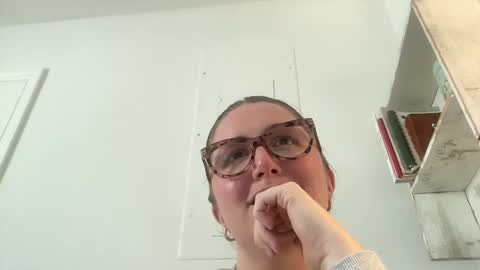 CherryJune online show from February 6, 2025, 4:47 pm